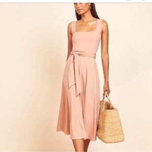 New with Tag Reformation Helina Dress size L